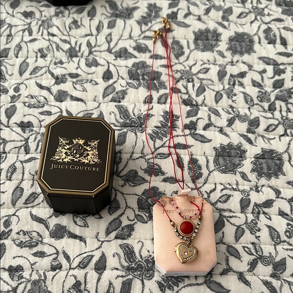 Vintage Juicy Couture Red and Gold Duo Heart Necklace